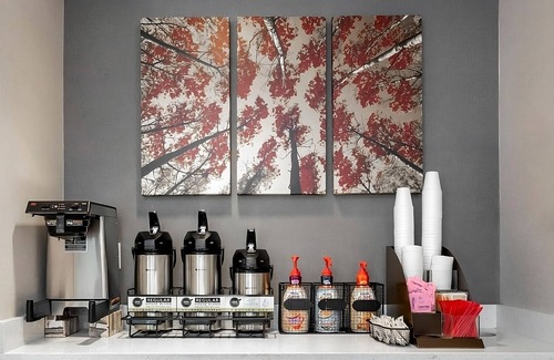 Mansfield Casa | Family-Friendly Room! Steps from World War I Memorial Park w/ Free Parking!