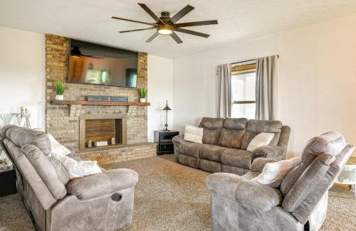 Seward County Casa | Family-Friendly Seward Home with Sauna and Pool!