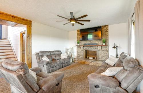 Seward County Casa | Family-Friendly Seward Home with Sauna and Pool!