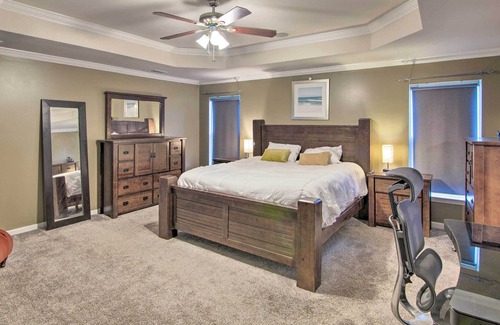 Spring Hill Casa | Family-Friendly Spring Hill Home w/ Theater!