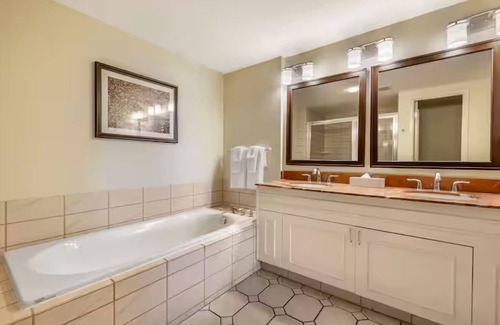 Poipu Hotel | Family-Friendly Unit Near Poipu Beach, Free Parking + Large Outdoor Pool