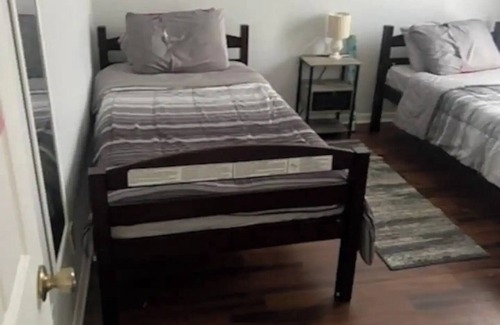 Port Saint Lucie Casa | Family friendly. Very spacious and hold more than 13 people. Peaceful gateway