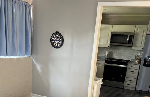 Broadmoor Casa | Family Friendly Vacatkon Shreveport, LA