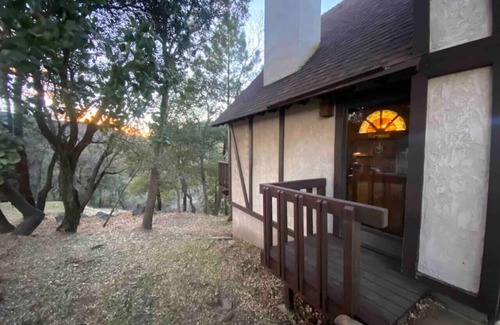 Julian Cabina | Family Friendly Vacation