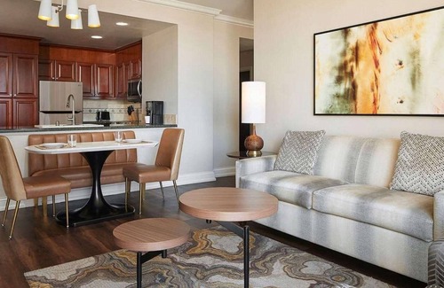 Las Vegas Complejo | Family-Friendly Vegas: Luxury 3-Bedroom Retreat Near the Strip - The Boulevard