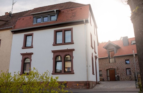 Obernburg Apartamento | Family & Friends apartment with box-spring double beds in Obernburg am Main