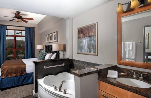 Sevierville Complejo | FAMILY FUN! 3 Bedroom Deluxe Wyndham Water Park Resort Wilderness at the Smokies