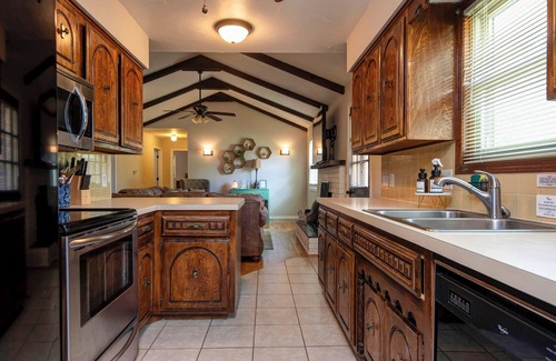 Republic Casa | Family Fun at Primrose Retreat - Cozy, Clean & Chemical-Free