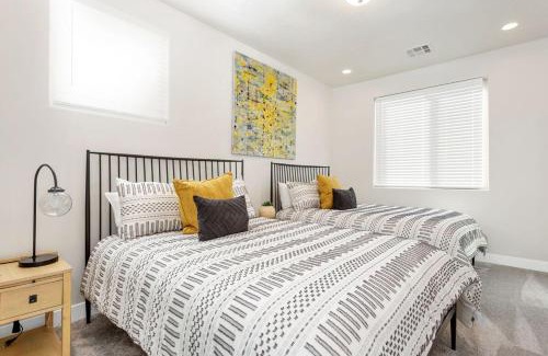 Washington Casa | Family Fun Getaway at Town Center Resort