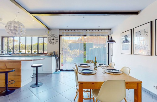 Ondes Casa | Family home 30min from Toulouse (Maison Roselli)