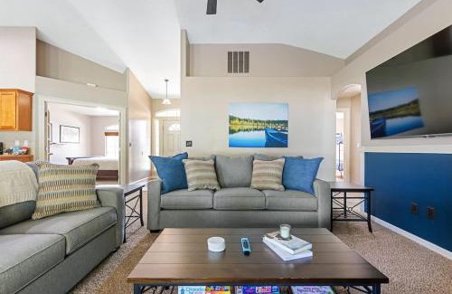 Meridian Casa | Family home in desirable neighborhood with pool ac