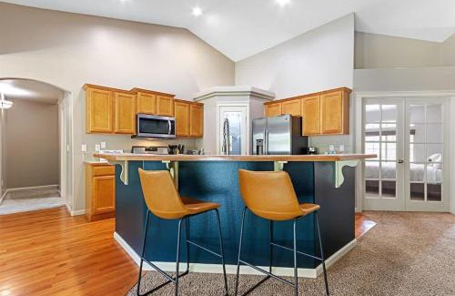 Meridian Casa | Family home in desirable neighborhood with pool ac
