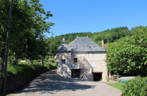 Altillac Casa | Wonderful house in the heart of Corrèze with swimming pool tennis games area