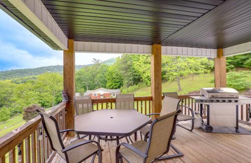 Asheville Casa | Family Home with Views about 5 Mi to Downtown Asheville!