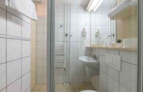 Biograd na Moru Hotel | Family Hotel Adria