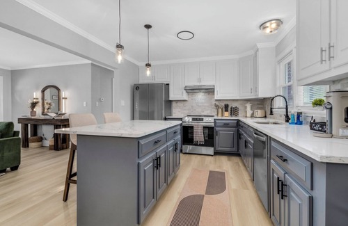 Rocky Mount Casa | Family House! Modern Cottage