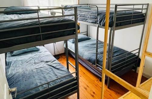 Balcolyn Casa | Family Lake House with pool