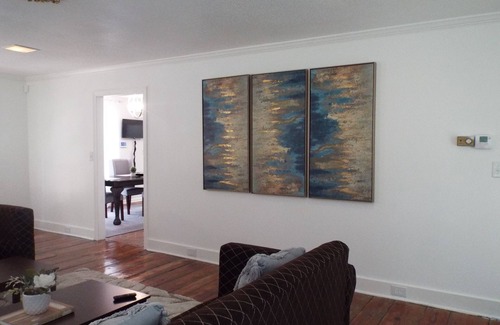 Greenville Casa | Family neighborhood with king beds!