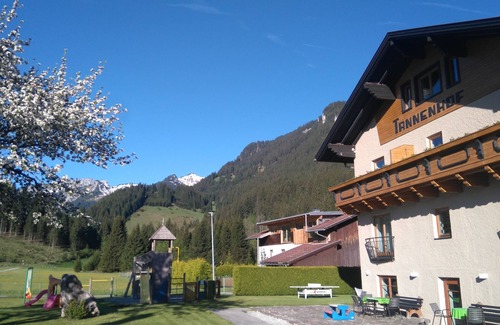 Lechaschau Apartamento | Nido familiar con dos habitaciones