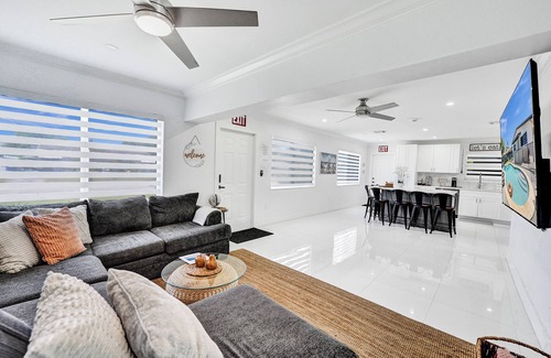 Driftwood Casa | Family Oasis II Private Pool House II Hard Rock Hollywood