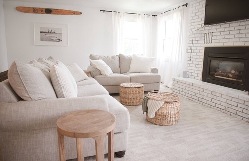 Battle Lake Casa | ✨Family Retreat in the Heart of Town! 4BR Charm, Ideal for Memorable Getaways🧚