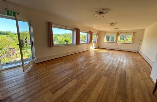 Flammersfeld Casa | Family room Buche - Guest and seminar house Mensch und Natur
