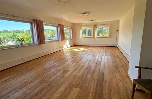 Flammersfeld Casa | Family room Buche - Guest and seminar house Mensch und Natur