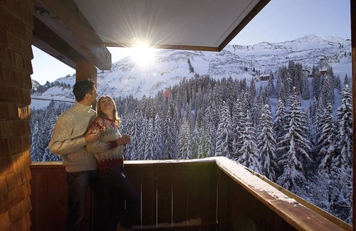 Damuels Casa | Family room with half board - Berghotel Madlener