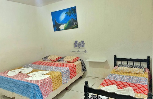 Aldeota Casa | Family room with private bathroom, WiFi, AIR and TV.
