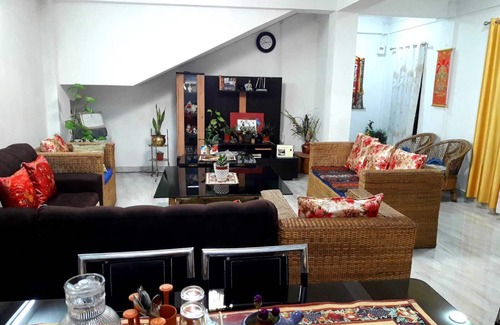 Kurseong Otro | Family run 3 bedroom homestay at delightful Soureni Mirik welcomes you.