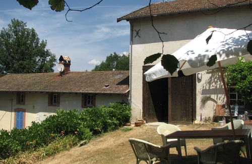 Ambert Apartamento | Family-run gîte located in the countryside near a tourist town.