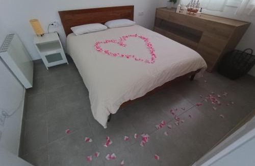 Segur de Calafell Apartamento | Family Suite with Terrace Garden