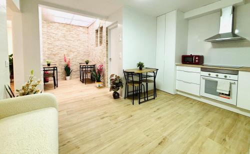 Área Metropolitana de Murcia Apartamento | Famycus Rooms - Murcia Centro