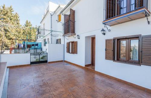 Montefrio Chalet De Esquí | Fantástica Casa de 3 BR y 3 Baños - Casa de Relax-