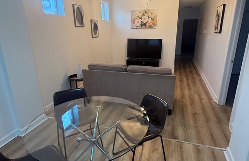 North Lawndale Apartamento | Fantastic 3-bedroom apartment with AC in vibrant Chicago