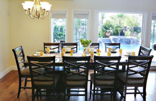 Southwest Anaheim Casa | Fantastic 5 Bedroom 4 bath home with new Pool & Jacuzzi