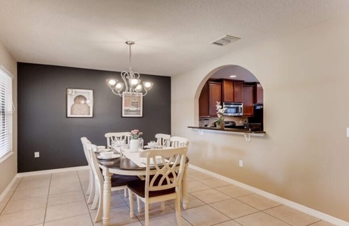 Cypress Pointe Villa | ★ Nuevo listado! Fantástica sala de juegos de Villa de 6 camas con piscina cerca de Disney * Parrilla gratis