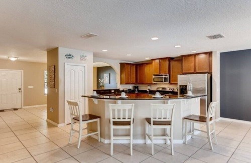 Cypress Pointe Villa | ★ Nuevo listado! Fantástica sala de juegos de Villa de 6 camas con piscina cerca de Disney * Parrilla gratis