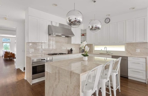 Bucktown Casa | Fantastic Home in Wicker Park