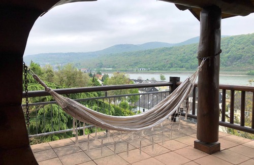 Kamp-Bornhofen Casa | Fantastic log cabin on the Rhine