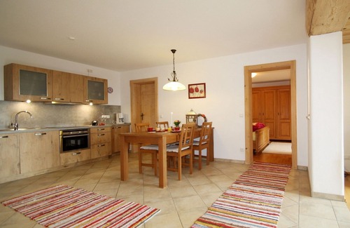 Grassau Apartamento | "Fantástico panorama de montaña *****" 82 m2, apartamento de 5 estrellas con bañera de hidromasaje y terraza sureste