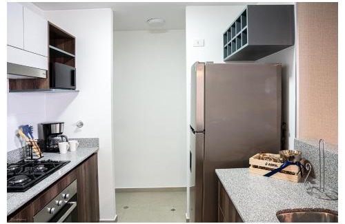 Surquillo Apartamento | Fantastic New Apartment with Rooftop Pool and Gym in San Isidro