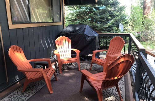 Leavenworth Casa | Fantástica casa central de Stevens y el centro de Leavenworth! Bañera de hidromasaje * capacidad para 14