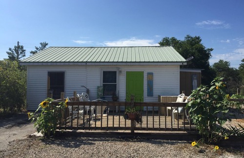 Eastpoint Cabaña | Fantastic Waterfront Cottage en St. George Sound-GRAN PESCA