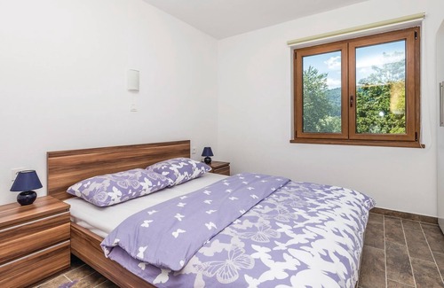 Presika Casa | Alojamiento de 4 habitaciones en Moravice