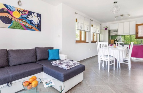 Presika Casa | Alojamiento de 4 habitaciones en Moravice