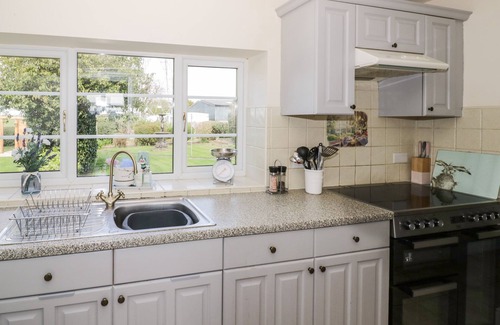 Little Haywood Casa | FAR COLEY FARM AND KILNHURST LOG CABIN, pet friendly in Great Haywood