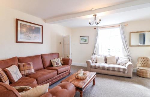 Little Haywood Casa | Far Coley Farm and Kilnhurst Log Cabin