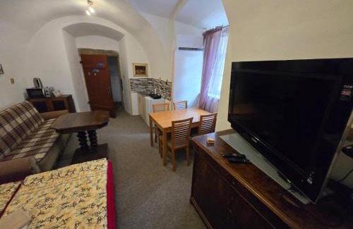 Choustnikovo Hradiste Casa | Fara Choustníkovo Hradiště