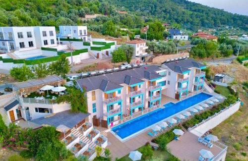 Uzunyurt Cama Y Desayuno | FARALYA TUZ APART HOTEL